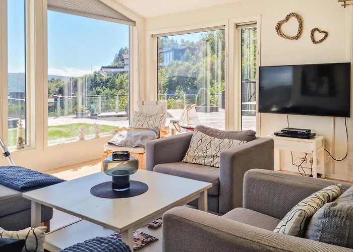 Hébergement de vacances Stunning In Lyngdal